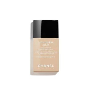 Chanel foundation